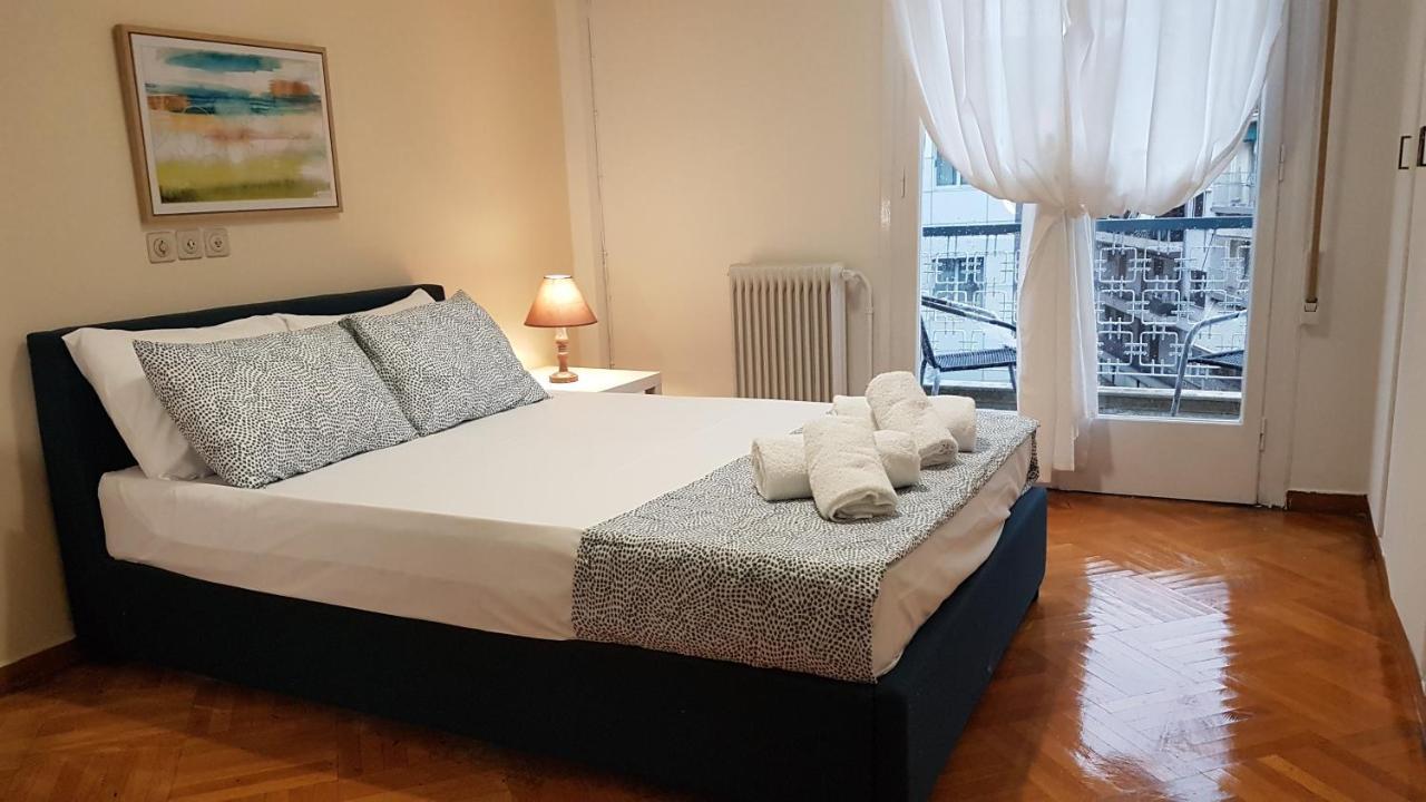 Apricot Apartment - Athens Center, 6 Bd, 2.5 Bath Bagian luar foto