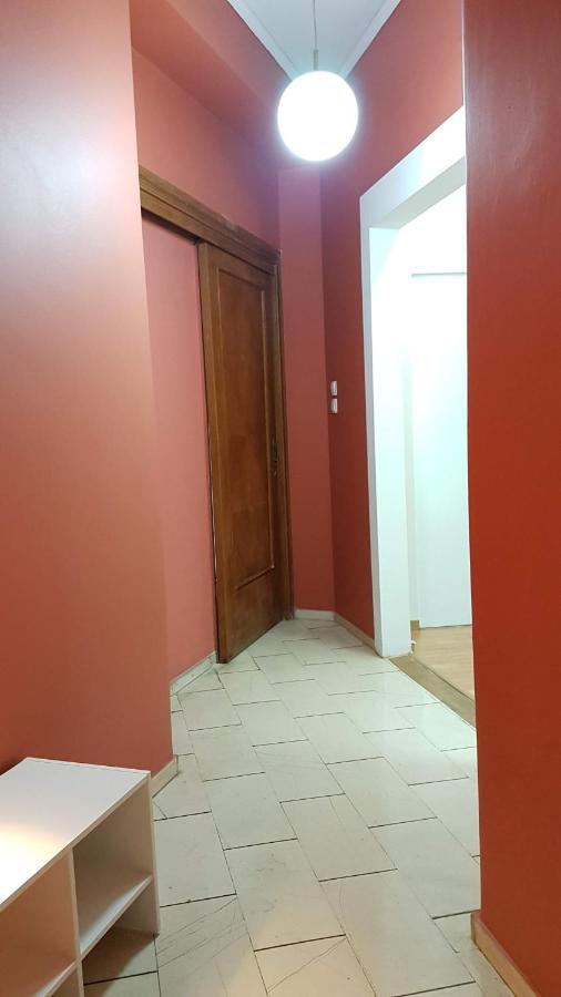 Apricot Apartment - Athens Center, 6 Bd, 2.5 Bath Bagian luar foto