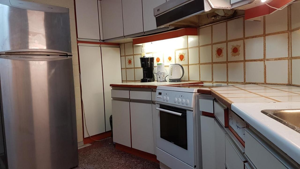 Apricot Apartment - Athens Center, 6 Bd, 2.5 Bath Bagian luar foto